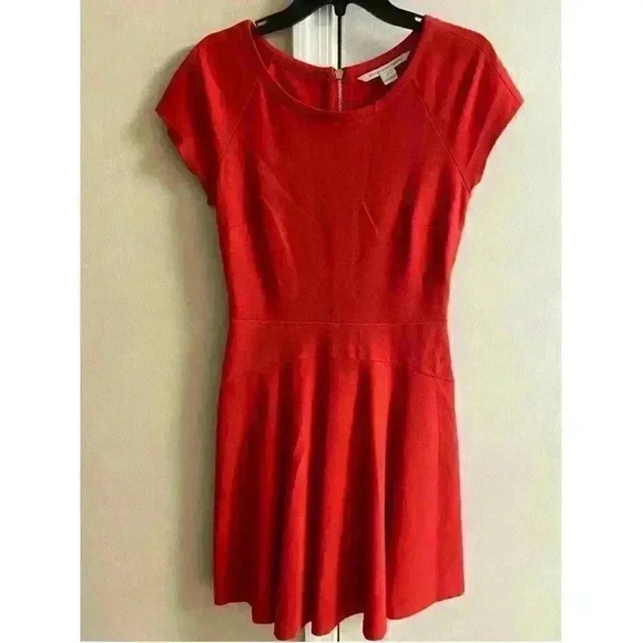 Diane Von Furstenberg Red A-Line Dress Size 6‎ - Picture 1 of 7